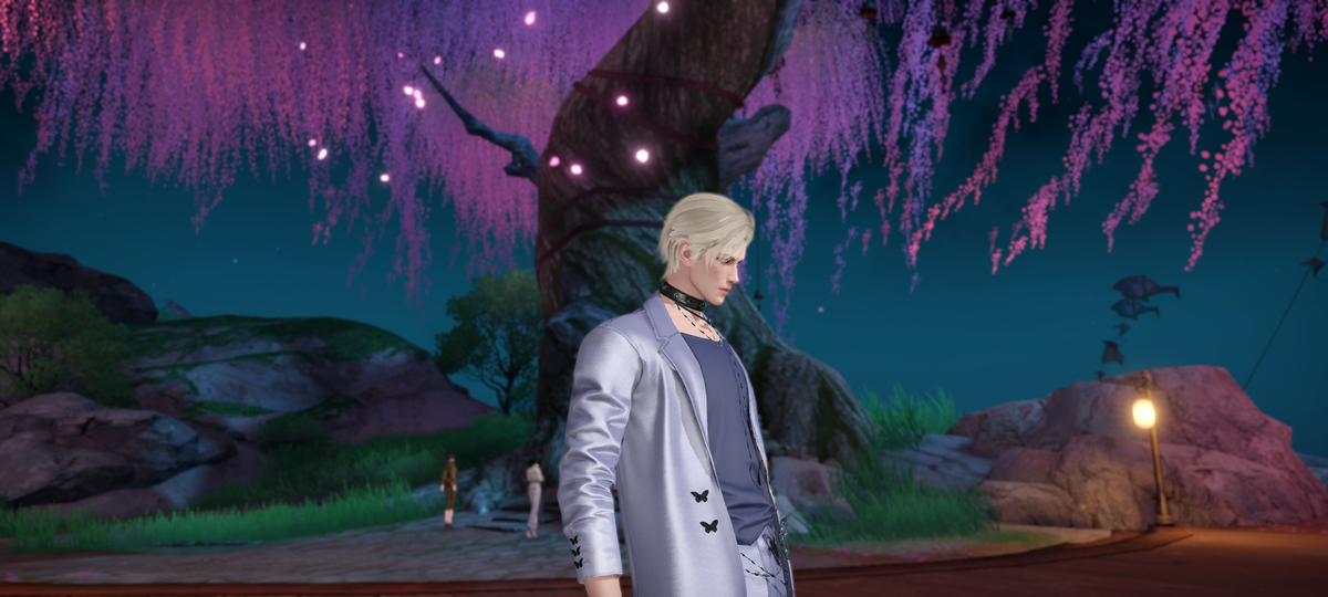 Если честно играть за мужского персонажа приятней, по крайней мере у него не такая визглявая озвучка