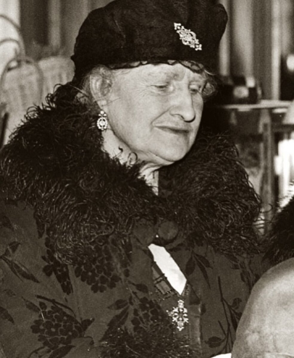 Графиня Стратмор 