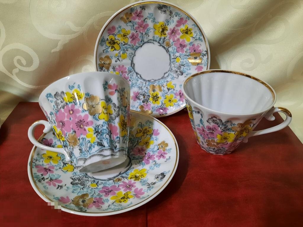 "Полевые цветы".