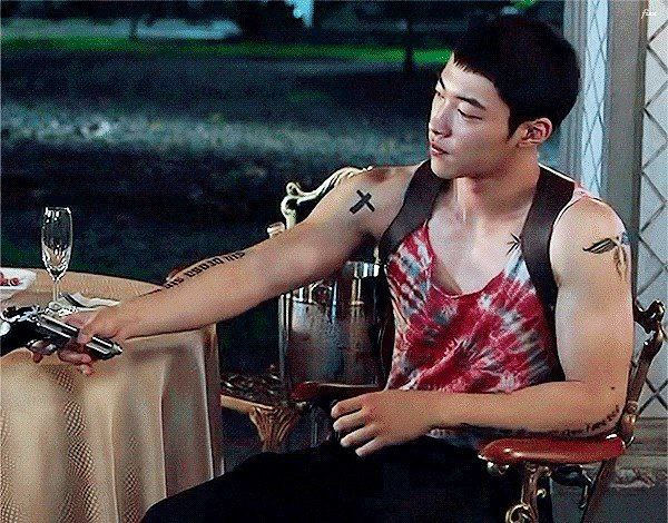 Персонаж Дохвана Снепбэк в фильме Мастер, 2016 год.