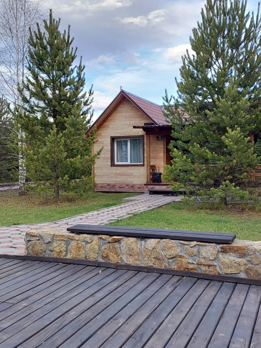 Фото на так себе телефон, но звонки с фотоаппарата-ещё хуже
