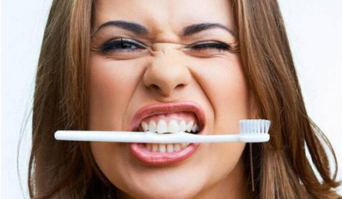 Картинка взята из интернета. Для создания заметки использована работа "Влияние стресса на твердые ткани зуба", Текст научной статьи по специальности «Клиническая медицина», 
Масюк Н.Ю., Городецкая И.В., Вестник ВГМУ. - 2018. - Том 17, №2. - С. 7-19.