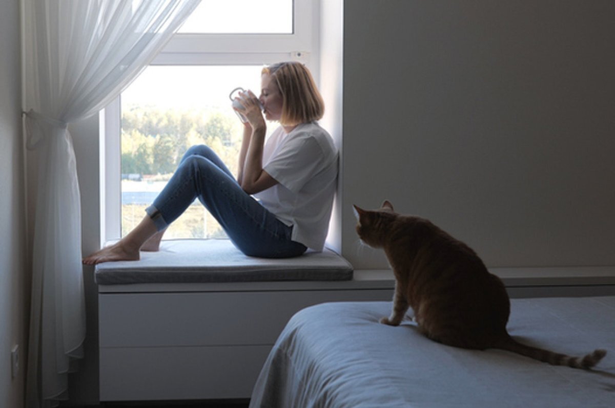    Без мужа, но с квартирой.