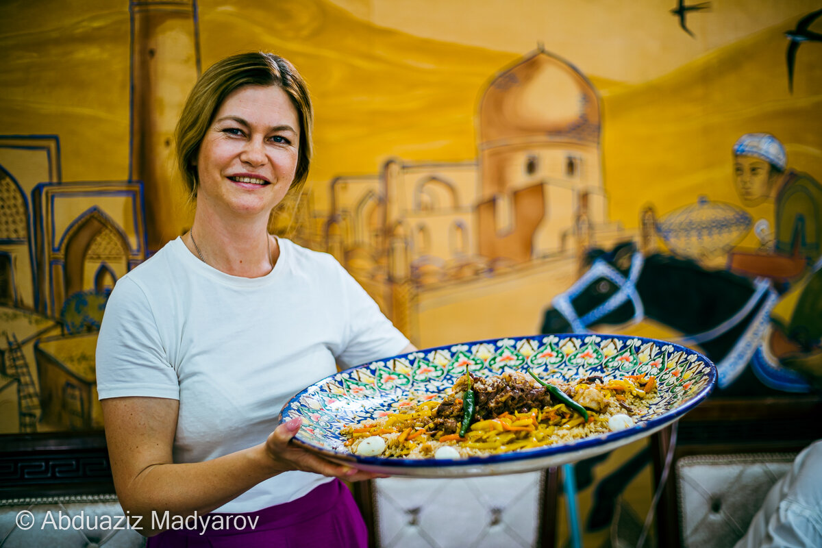 В самаркандском центре плова. И плов вкуснейший и подача красивая.