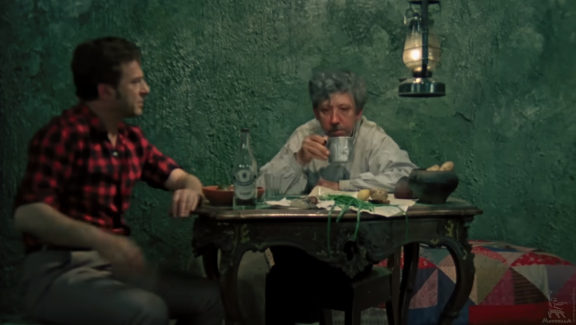 Кадр из фильма "Двенадцать стульев" (1971 г.). Бендер - Арчил Гомиашвили, Тихон - Юрий Никулин