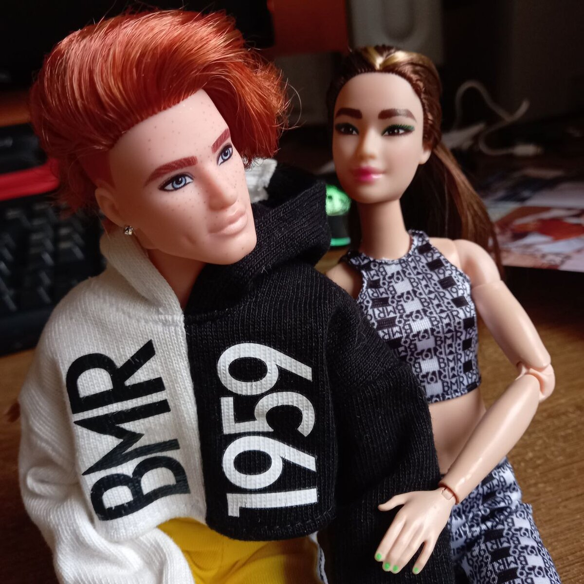 ещё неясно, парочка они или же просто друзья