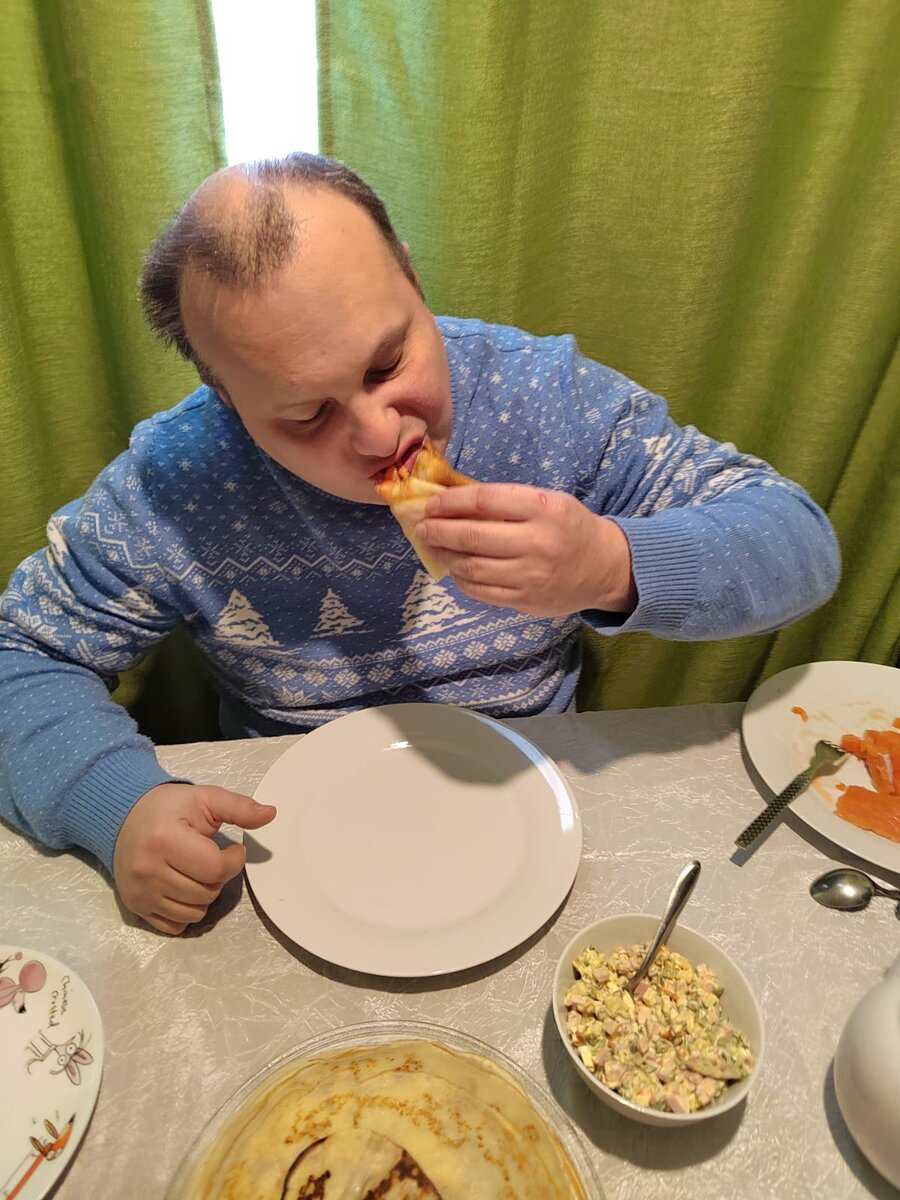 Ему просто не дали удочку.