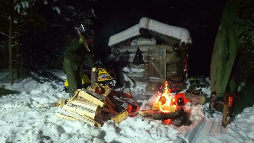 ЖИВУ В ИЗБЕ. УХА ПО КАРЕЛЬСКИ. ОДИН В ТАЁЖНОЙ ГЛУШИ. ВДАЛИ ОТ ЛЮДЕЙ. ЛЕСНАЯ ИЗБА