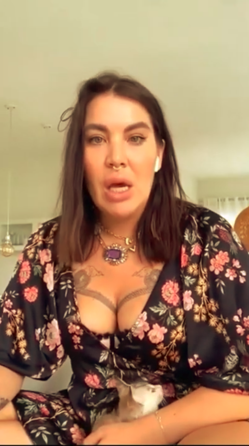 кадр из видео Рады Русских