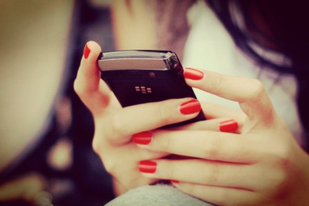 Переписка в соцсетях — это измена, которая происходит в душе человека.