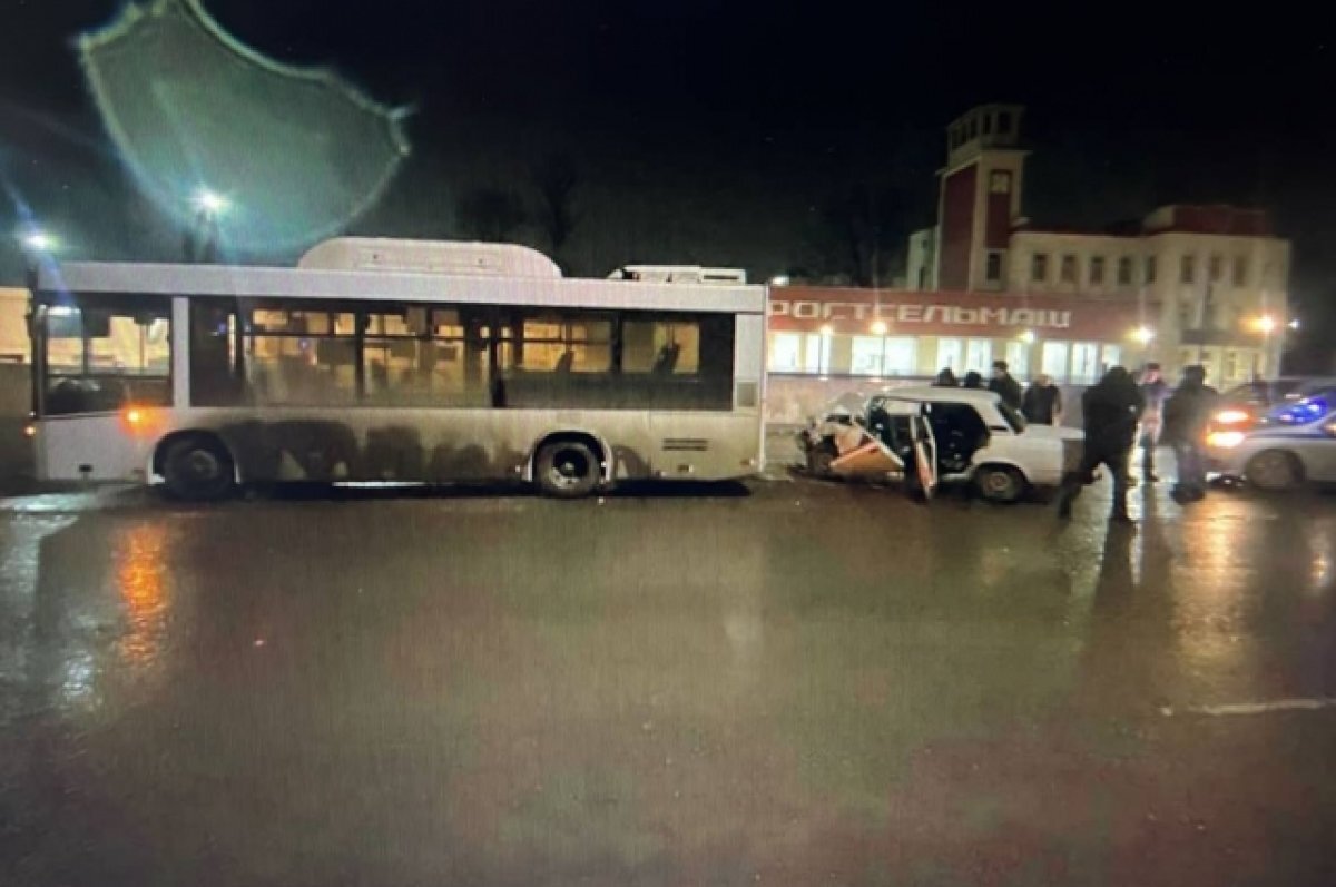    С места автоаварии.