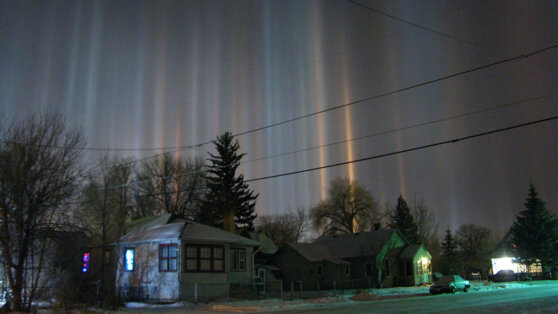    Что такое ледяные иглы, когда их можно увидеть в небе и почему они образуются Ирина Петрова