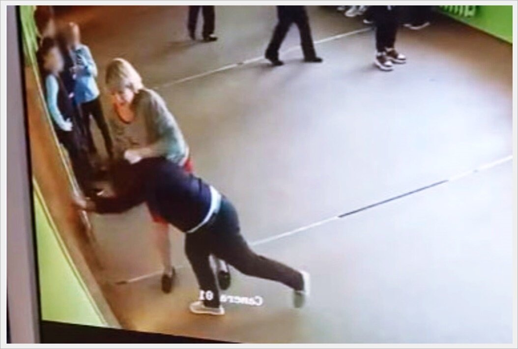 учительница застряла