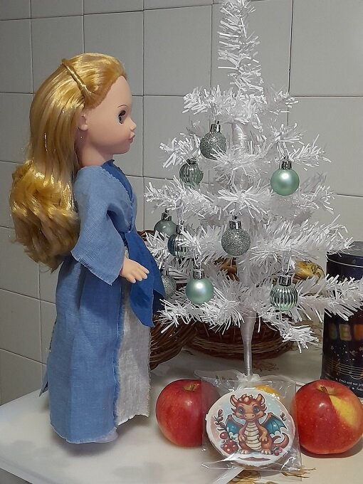 Кукла Мила - Маленькая разбойница из сказки Андерсена "Снежная королева". Январь, 2024.