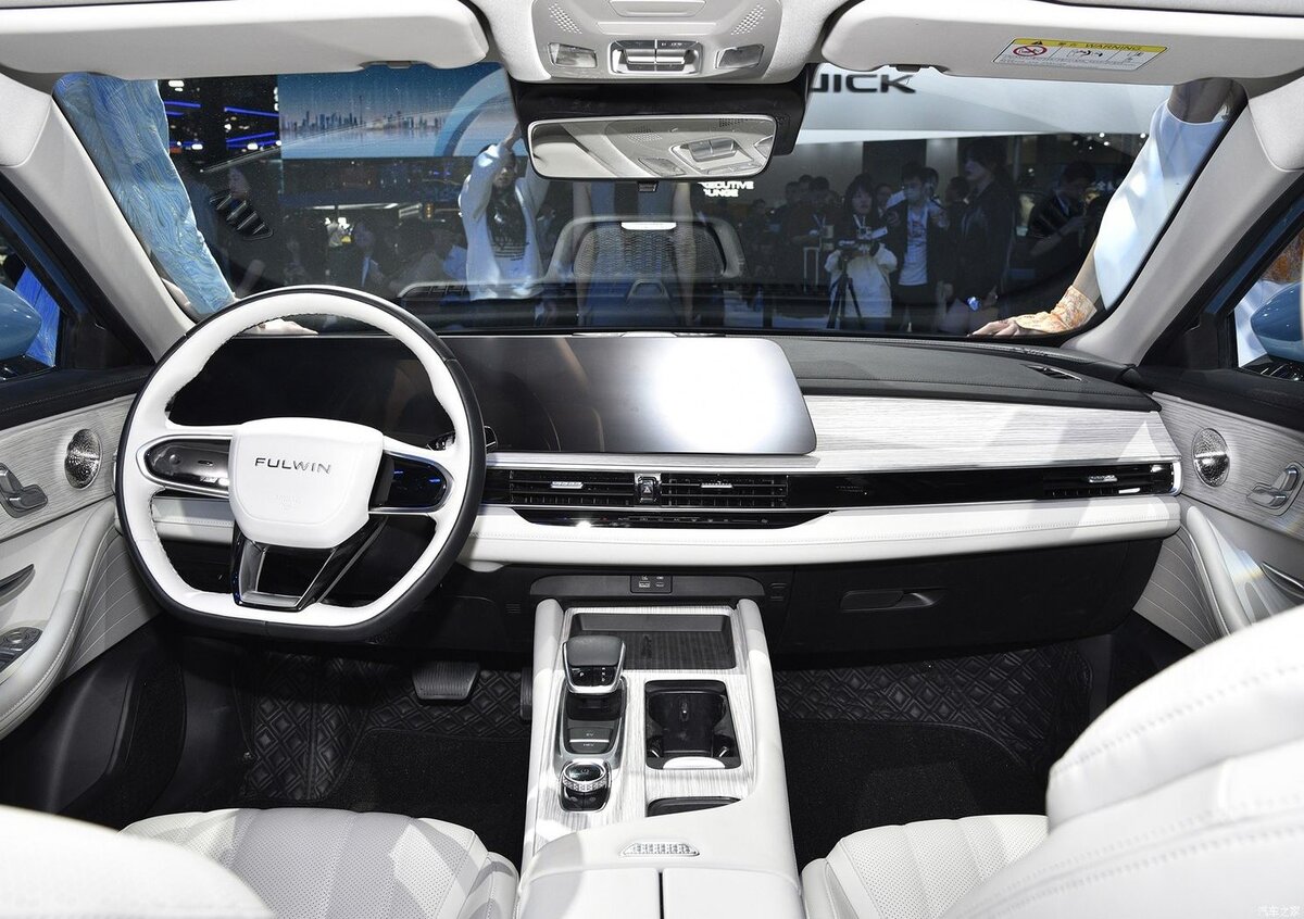 autohome.com.cn📷Гибридный седан Chery Arizzo 8
