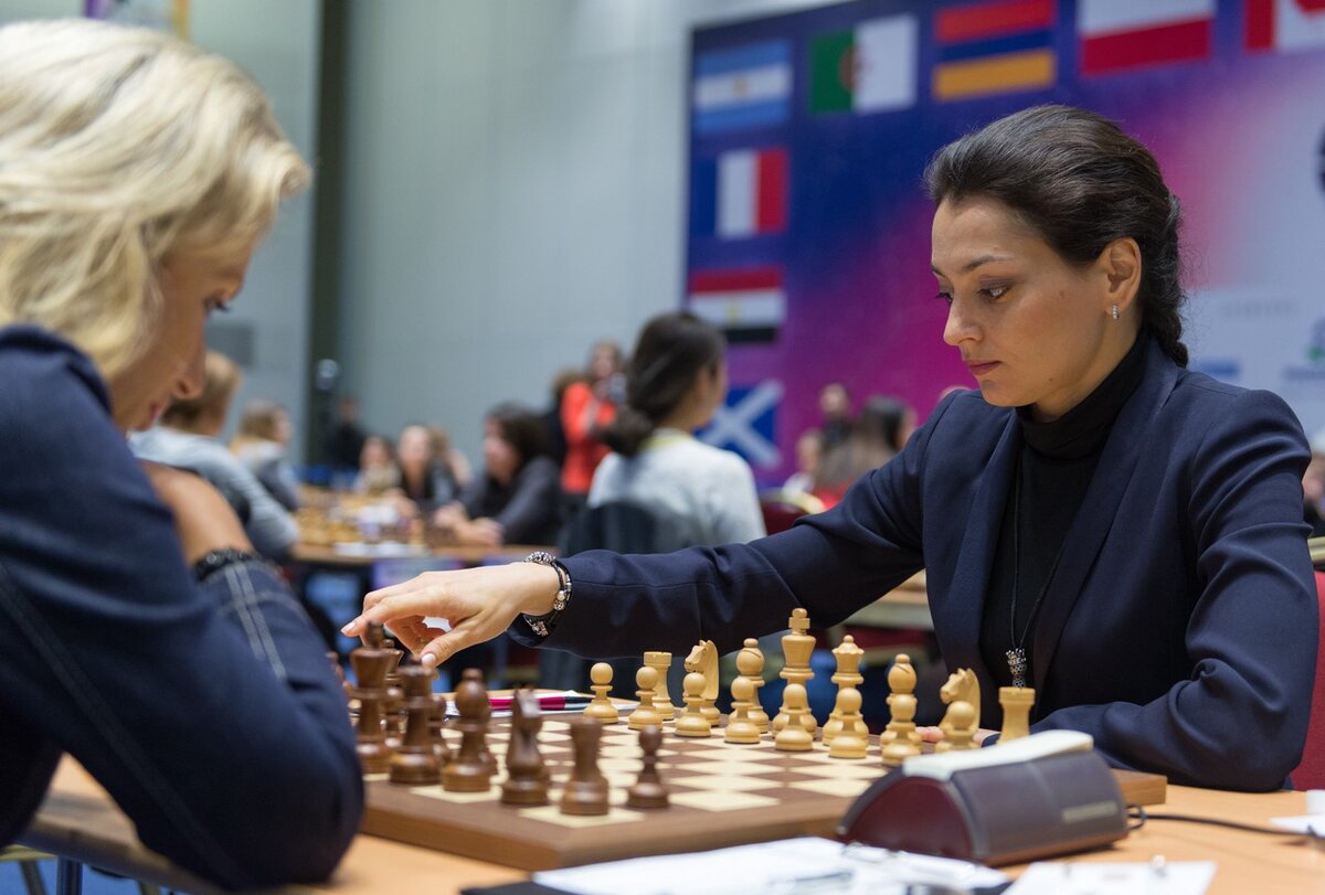 Women in chess. Костенюк. Костенюк шахматистка.