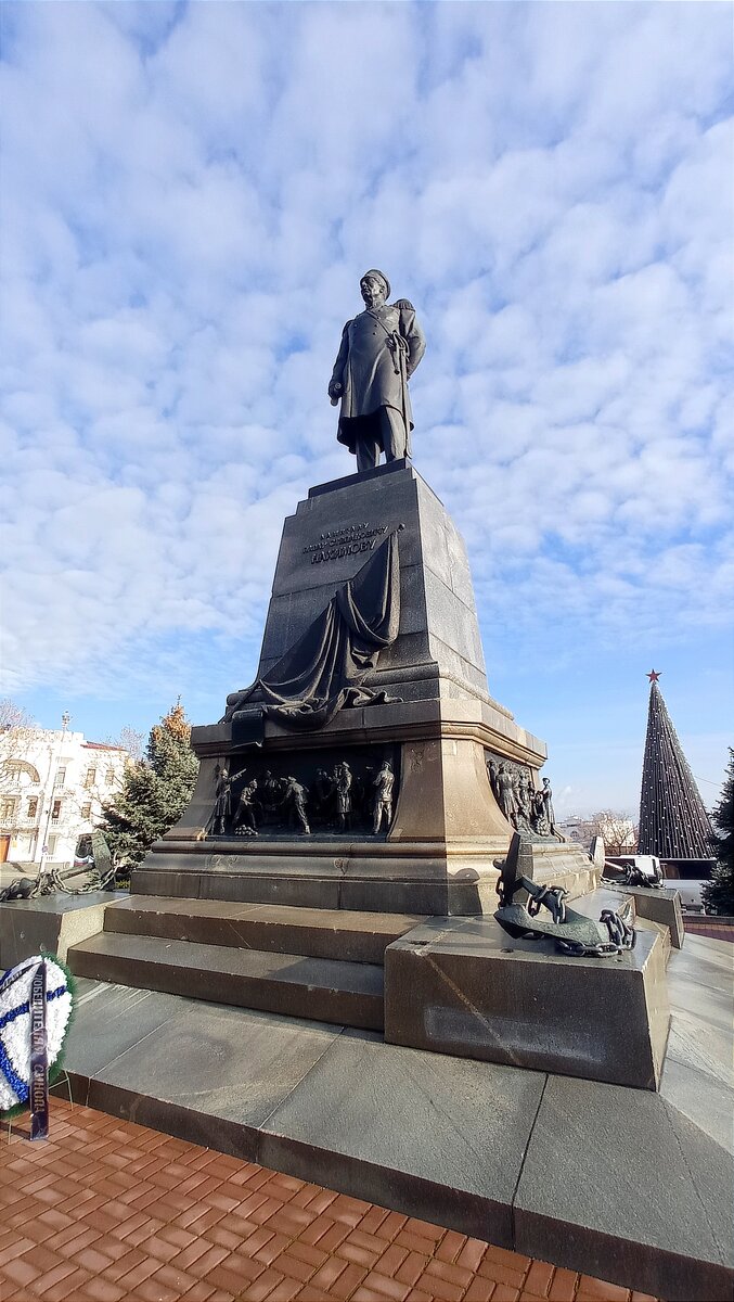 Памятник Нахимову. Севастополь