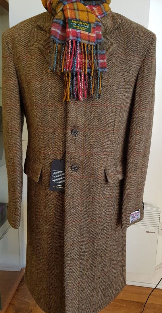 Палто из ткани Harris Tweed