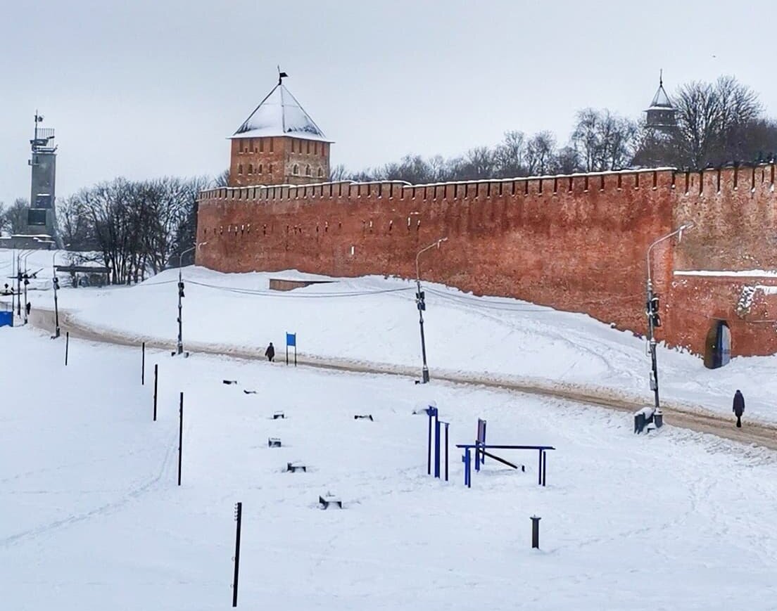 Новгород стена