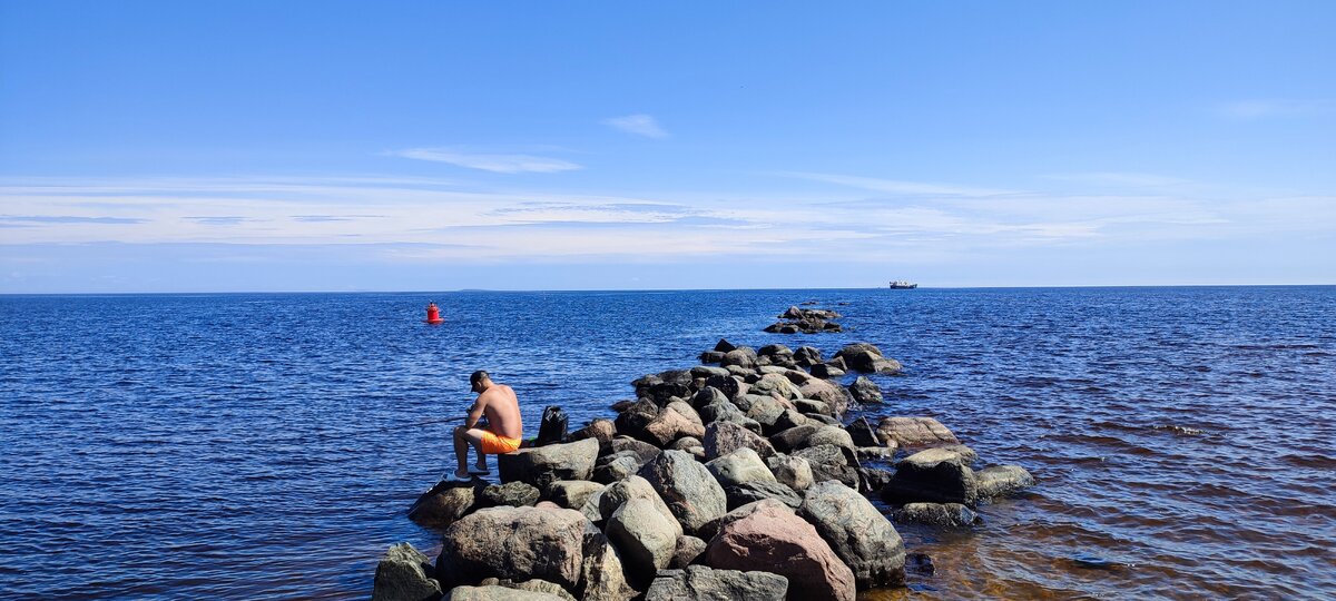 Озеро большая вода