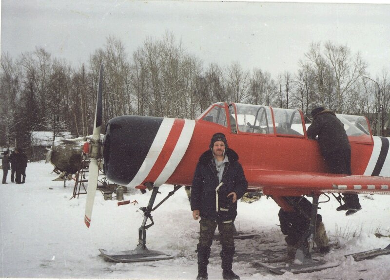 Инструктор И.А.Колесник зима 1999г.