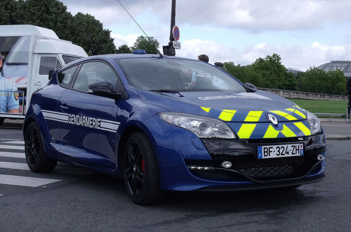 renault megane police