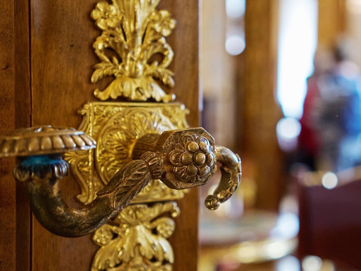    Декоративная ручка на двери© РИА Новости / Алексей Даничев