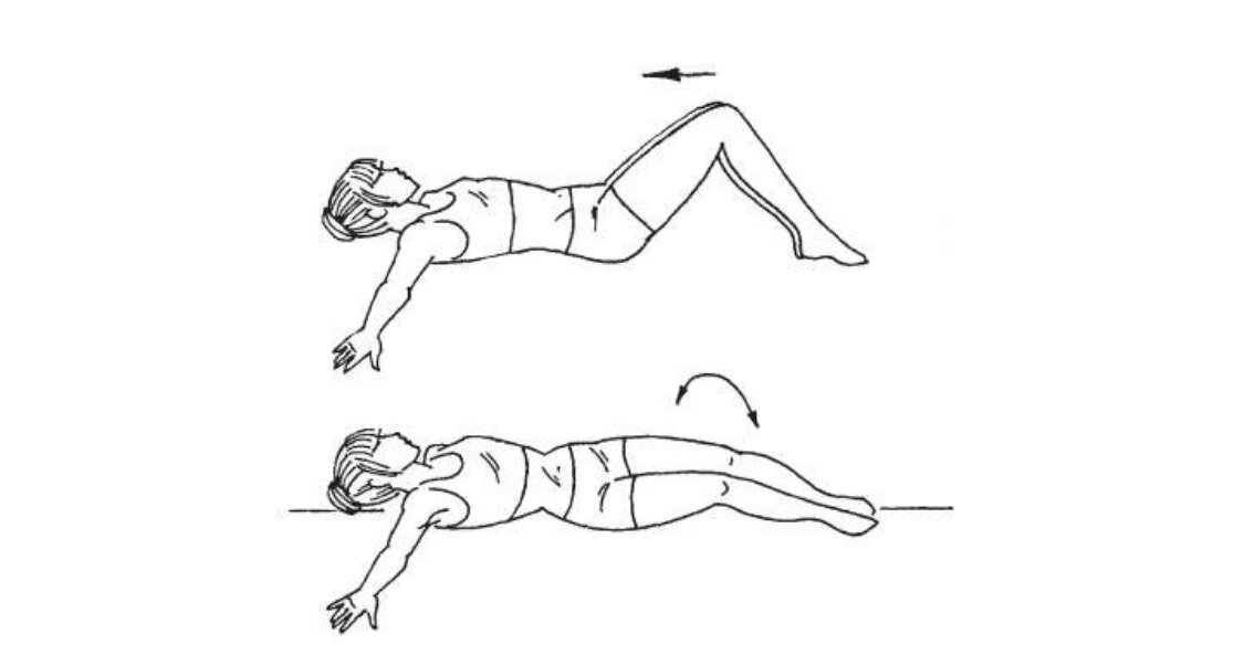 Упражнения лежа на спине. Упражнение для позвоночника поворот лежа. Повороты лежа на спине. Упражнение поворот пояснице. Прижмитесь правой стороной