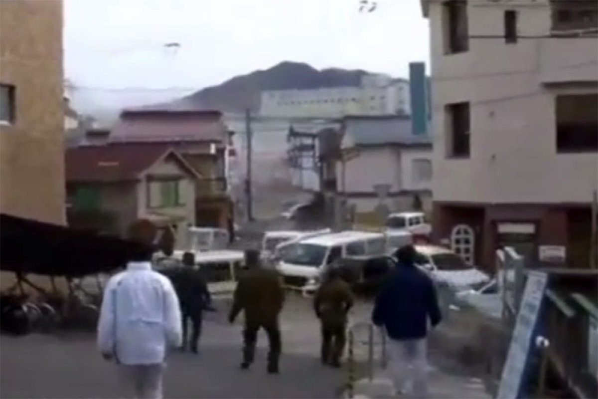   В Японии не установлена судьба 51 человека после землетрясений