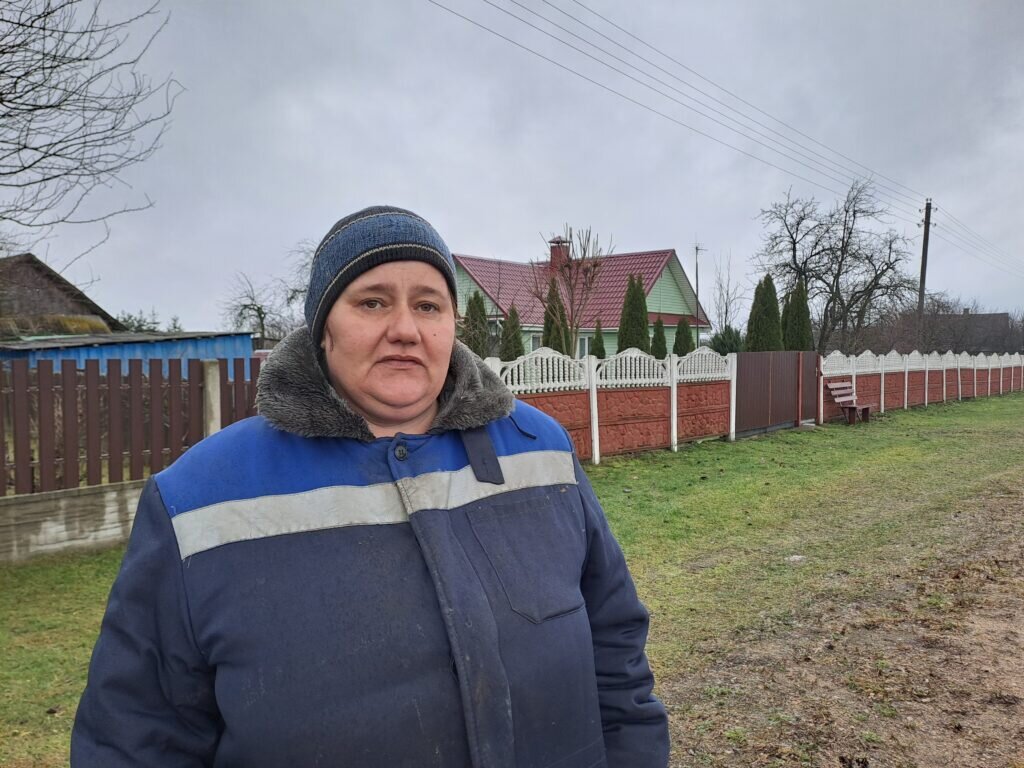 Наша жизнь стоит на паперти и просит. Наша жизнь стоит на паперти и просит