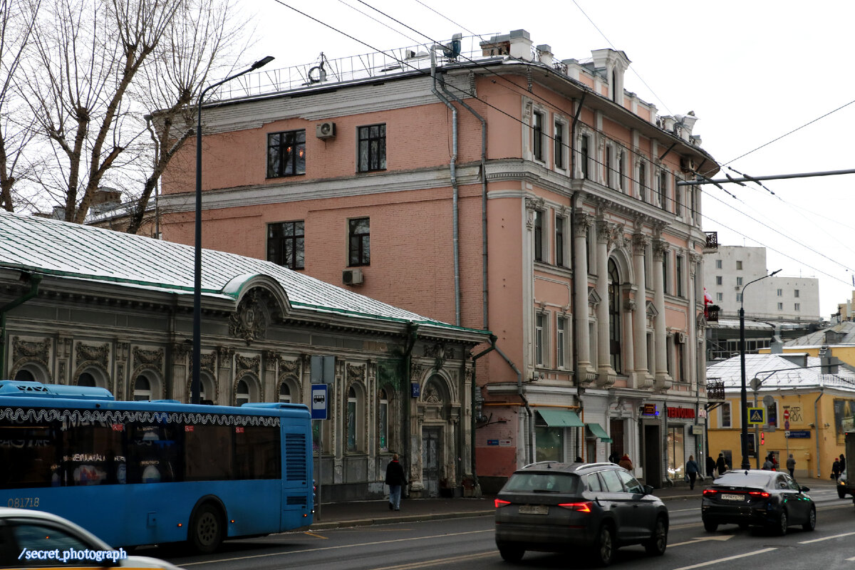 Два дома купцов Рахмановых в Немецкой слободе, или Такие разные судьбы  старинной архитектуры * | Тайный фотограф Москвы | Дзен