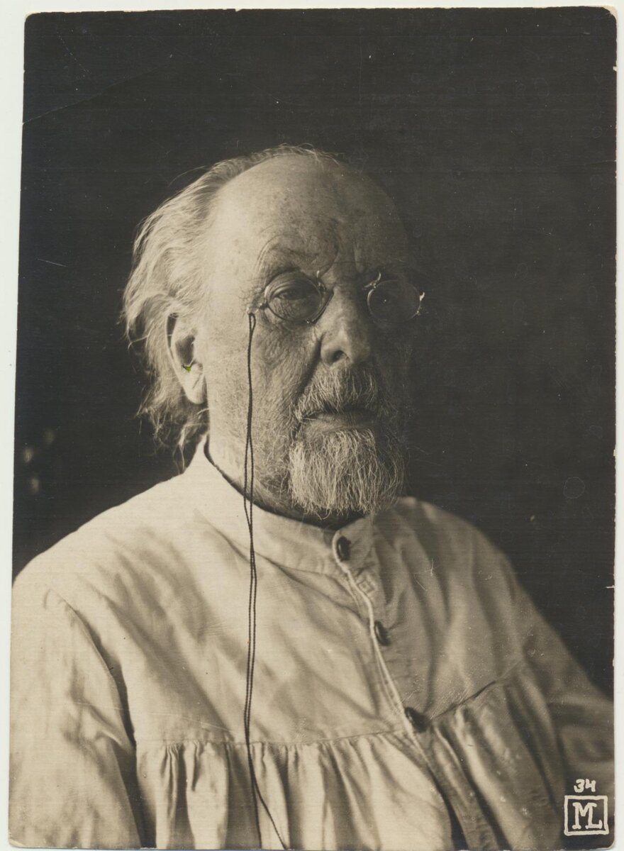 К.Э. Циолковский Отпечаток из личного собрания. Автор фотографии М.Н.Лавров