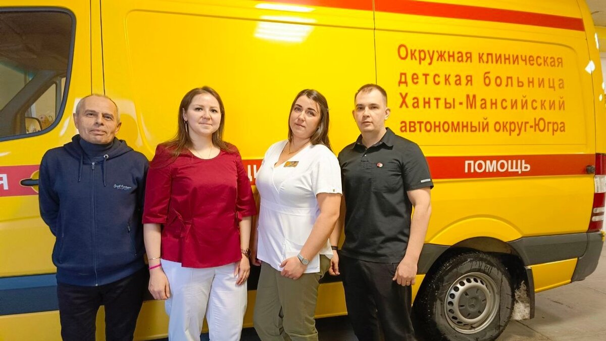    Реаниматологи детской больницы Нижневартовска спасли мужчину после тяжелого ДТП на трассе