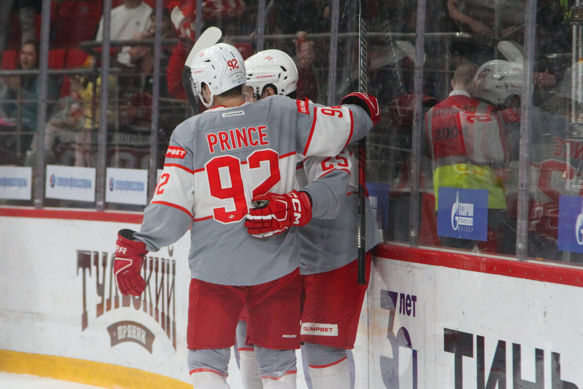 Фото: Красно-Белая Волна