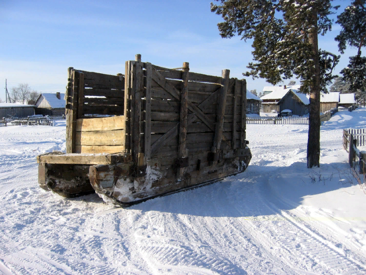  На фото из интернета: Сегодня за сеном не поедем!