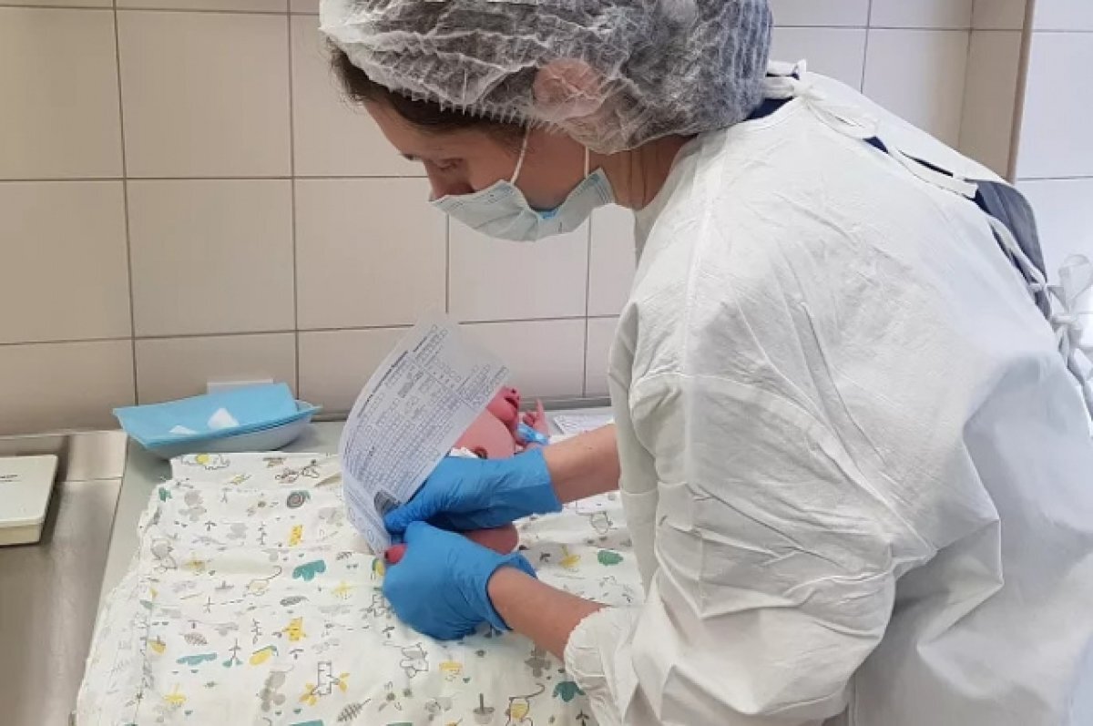    Около 9 тыс. тульских новорожденных прошли неонатальный скрининг