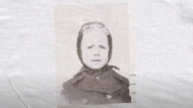    Детское фото Олега Романцева.Кадр видео YouTube-канала «Площадка»