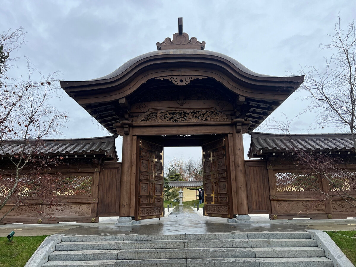 главные ворота в Японский сад