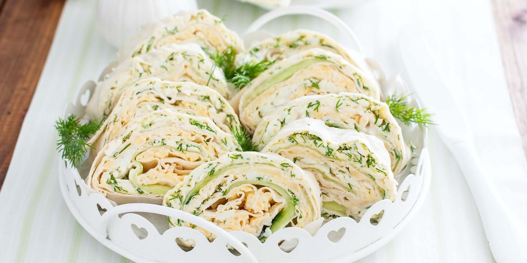 Рулет из лаваша с плавленным сыром