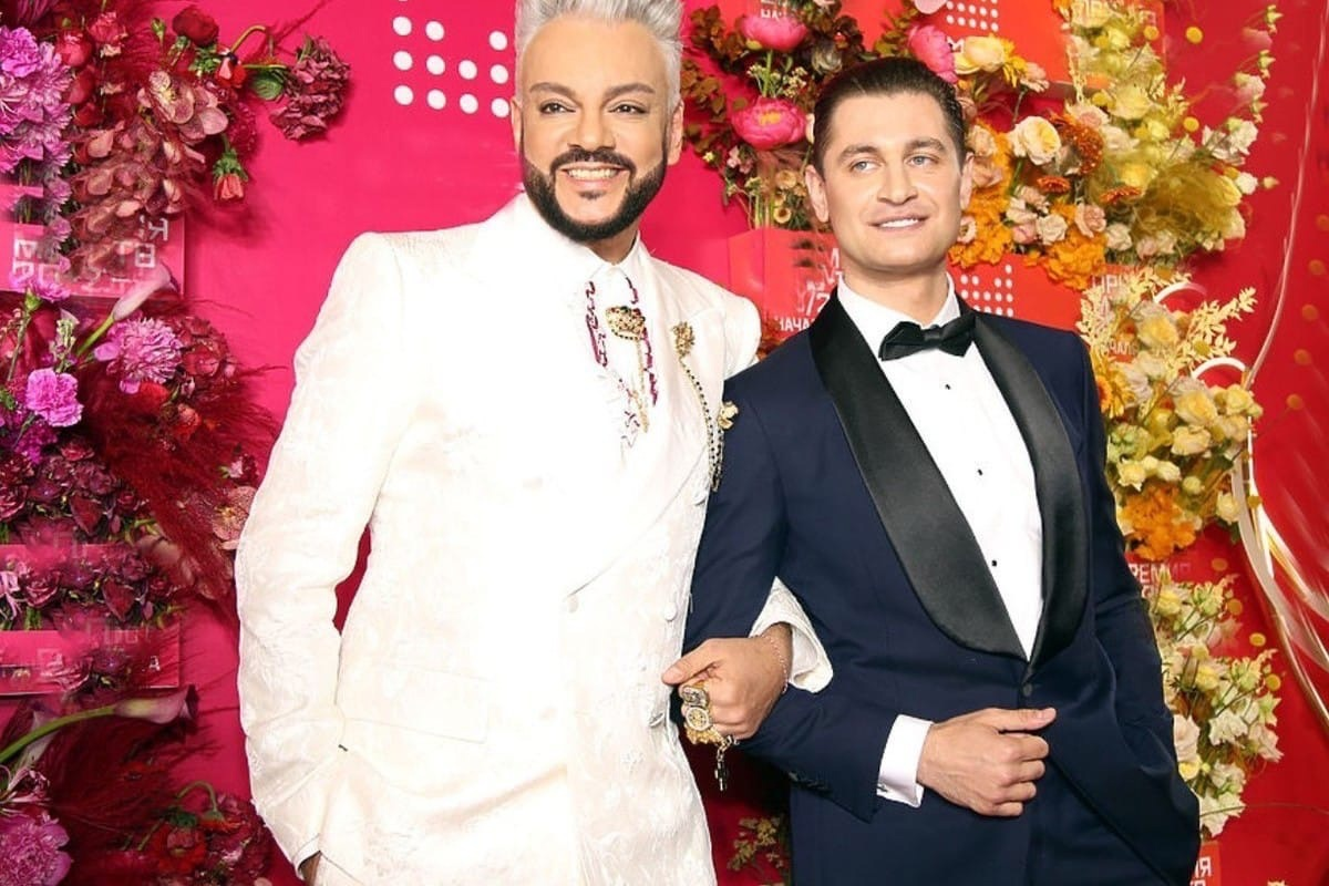 что у киркорова с давой. киркоров и дава на муз тв 2021. что у киркорова с давой. свадьба филиппа киркорова и давы манукян. дава и киркоров.