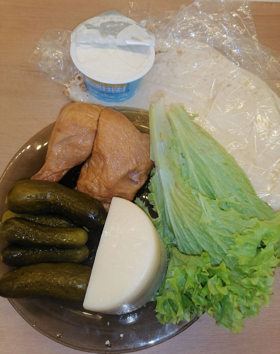 Корнишон копченый