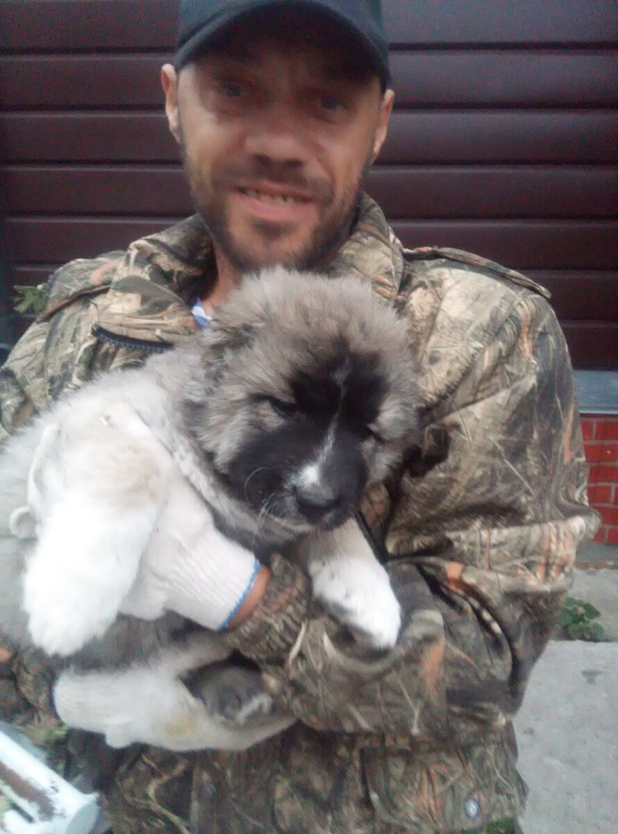 Дома Попозировали, пообщались и играть)