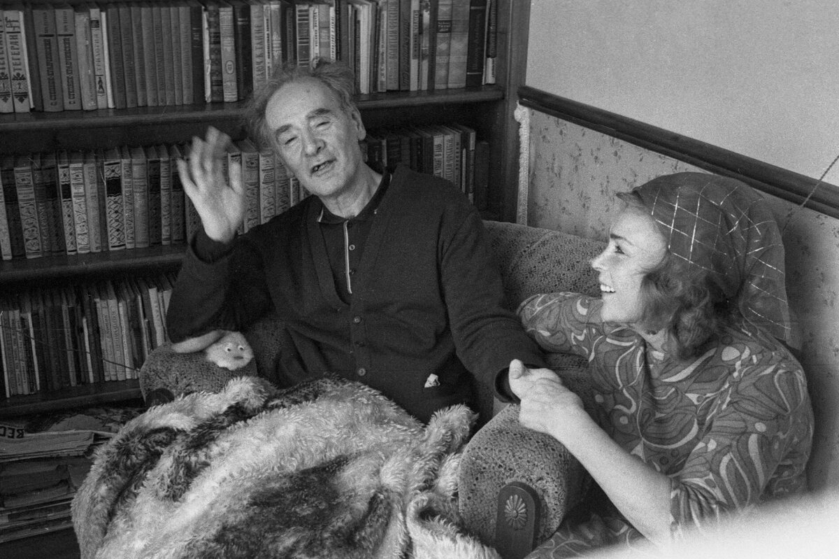 Ты правда меня любишь. Что ответить на как дела. Отвечать вопросом на вопрос. Я хочу тебя. Переписка парень признается в любви.