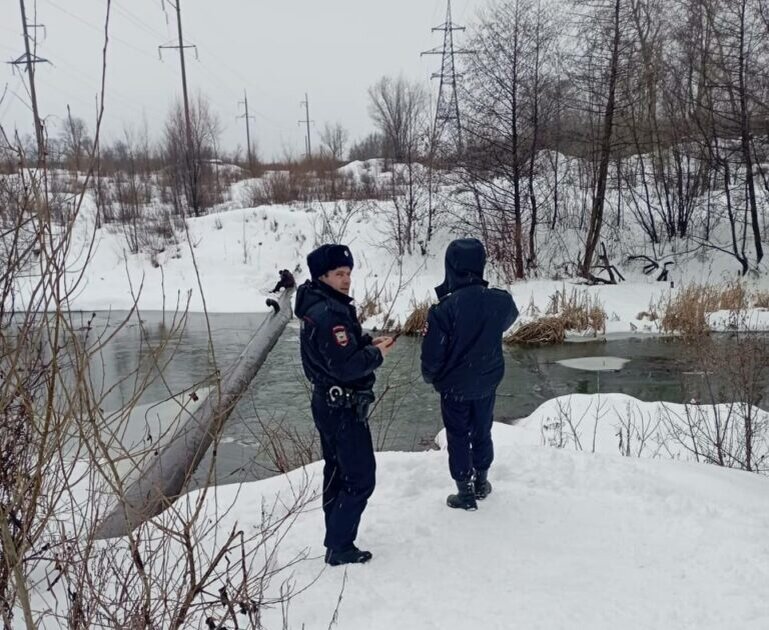    Искупался после Нового года. В Бузулуке спасли упавшего в реку мужчину Белов Михаил Александрович