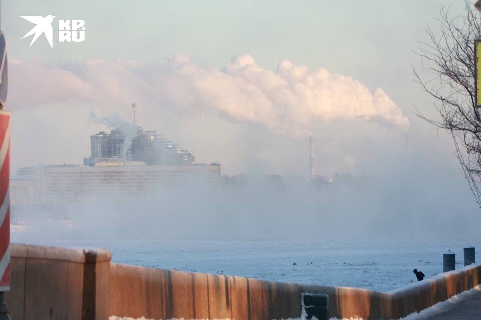 Стою над водой