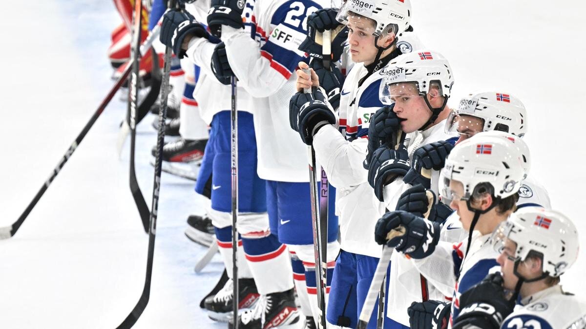    Молодежная сборная Норвегии по хоккею:BJORN LARSSON ROSVALL/TT News Agency/AFP via Getty Images