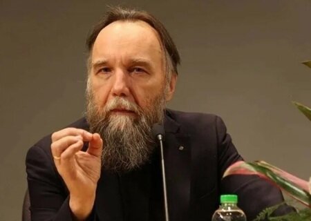    Александр Дугин: «За войну нужно браться основательно. Мир — это ложная цель»