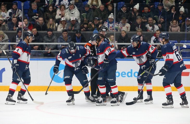 У мити х комиксов у юли на больше а у иры в два раза. На больше это какое действие. У мити х комиксов у юли в 3 раза больше а у иры. Раз 2 3 больше. У мити x комиксов.