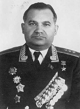 Яков Григорьевич Крейзер (22 октября (4 ноября) 1905, Воронеж — 29 ноября 1969, Москва) — советский военачальник, генерал армии (1962), Герой Советского Союза (1941). Член ЦРК КПСС (1961—1966)