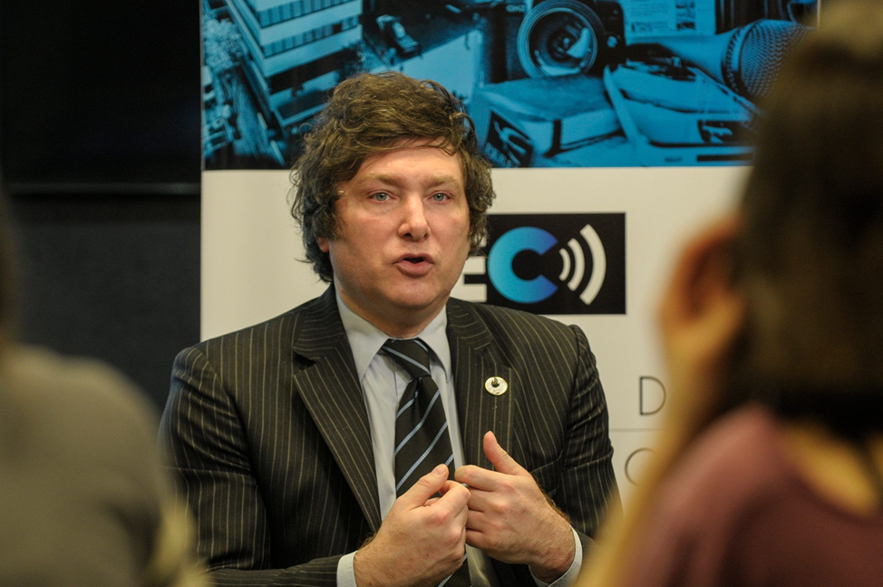 Хавьер Милей больше не ругается и не размахивает бензопилой: ему предстоят тяжёлые реформы